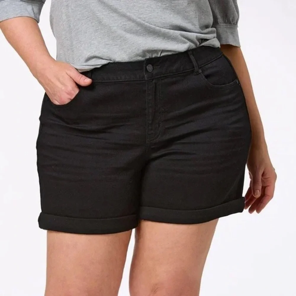 Cato | PLUS SIZE BLACK CUFFED DENIM SHORTS Black 28W